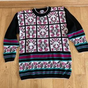Vintage Cabin Creek sweater